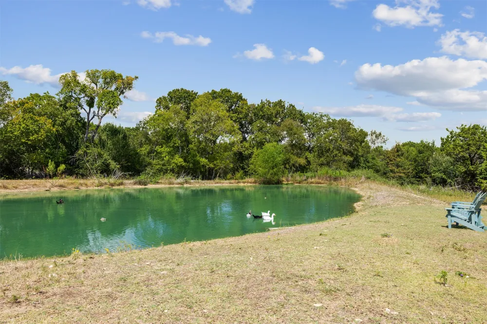 2150 County Road 282 Liberty Hill, TX 78642