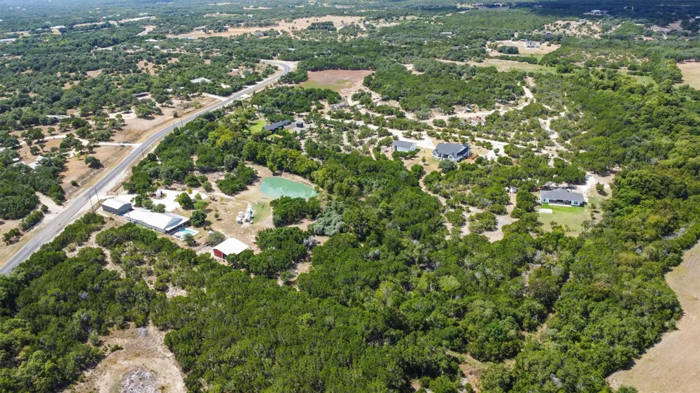2150 County Road 282 Liberty Hill, TX 78642