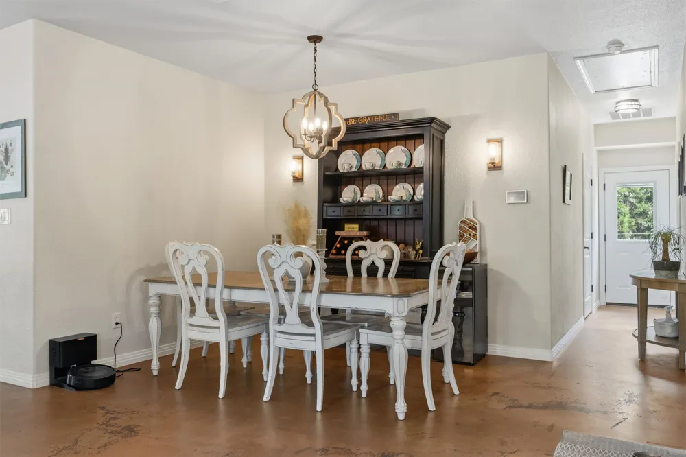 2150 County Road 282 Liberty Hill, TX 78642
