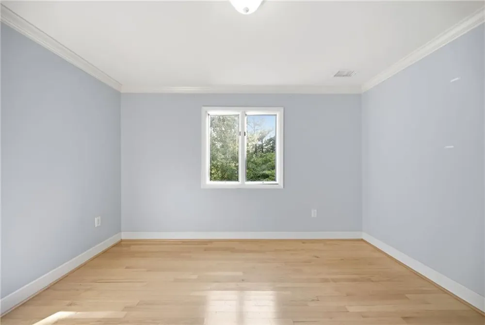 3335 Trails End Road NE Roswell, GA 30075