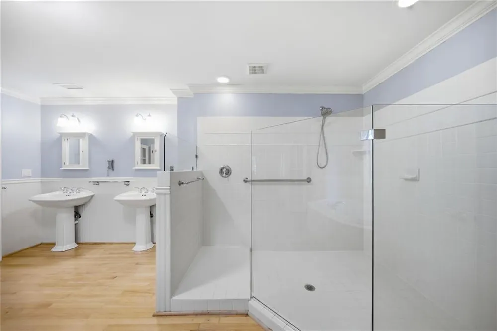 3335 Trails End Road NE Roswell, GA 30075