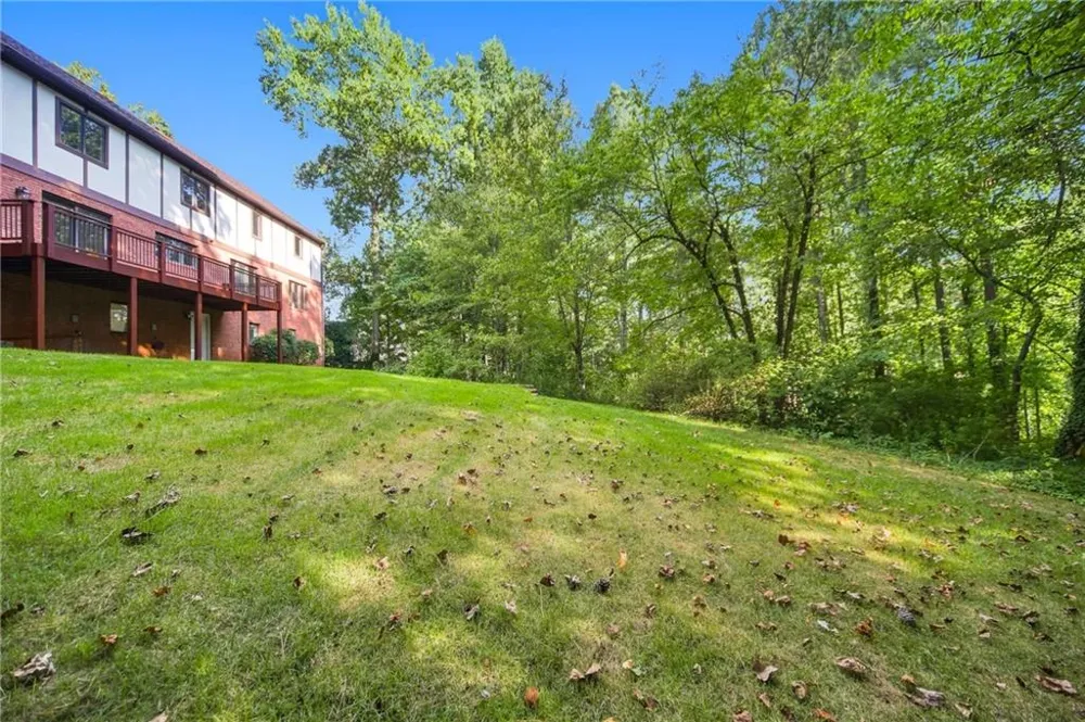 3335 Trails End Road NE Roswell, GA 30075