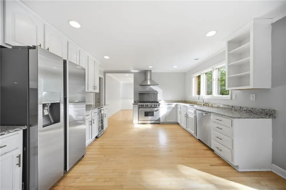 3335 Trails End Road NE Roswell, GA 30075