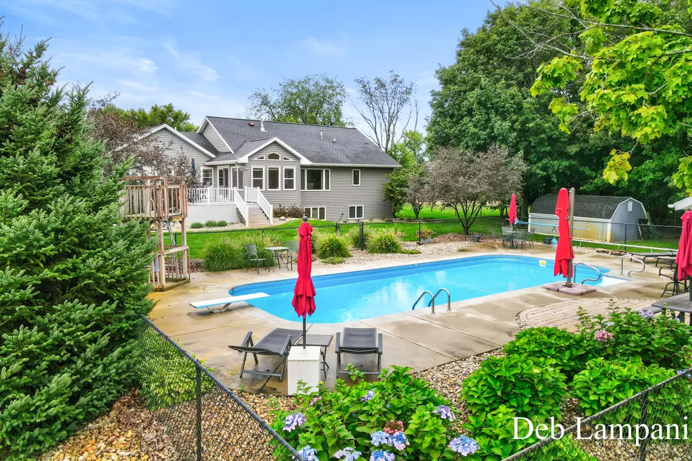 2008 Pleasant Pond Drive SW Byron Center, MI 49315