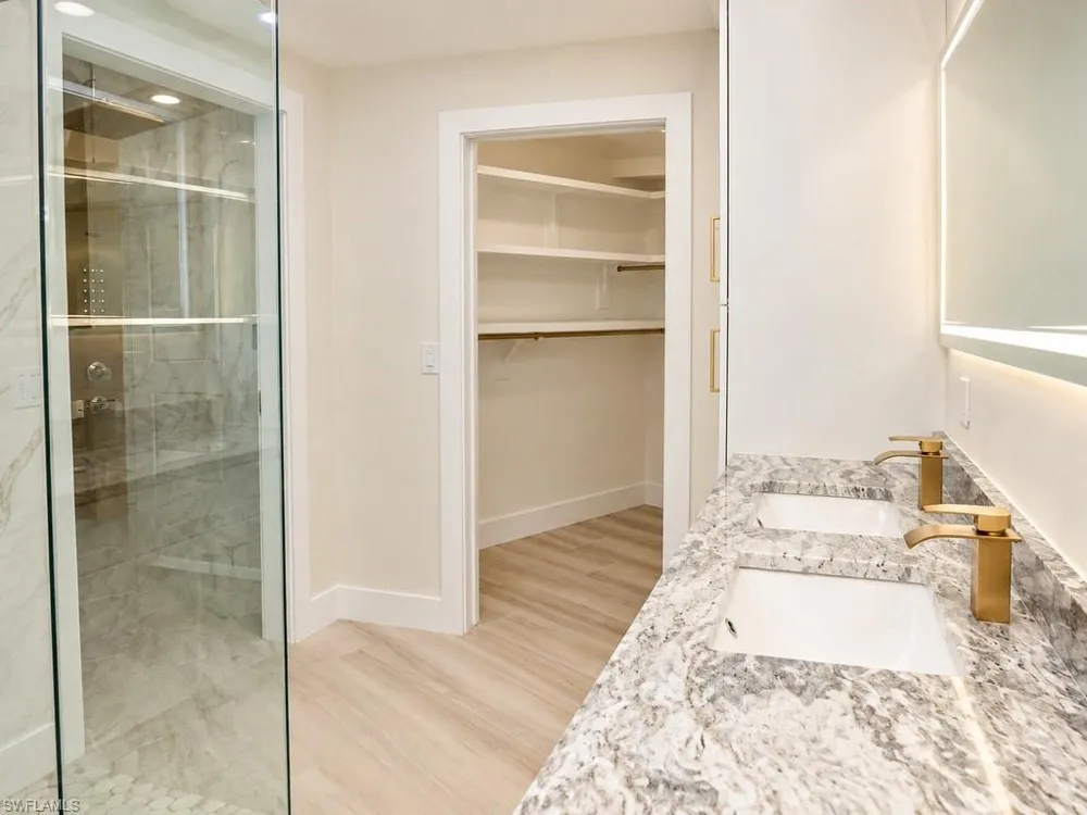 5687 Eichen Circle E Fort Myers, FL 33919