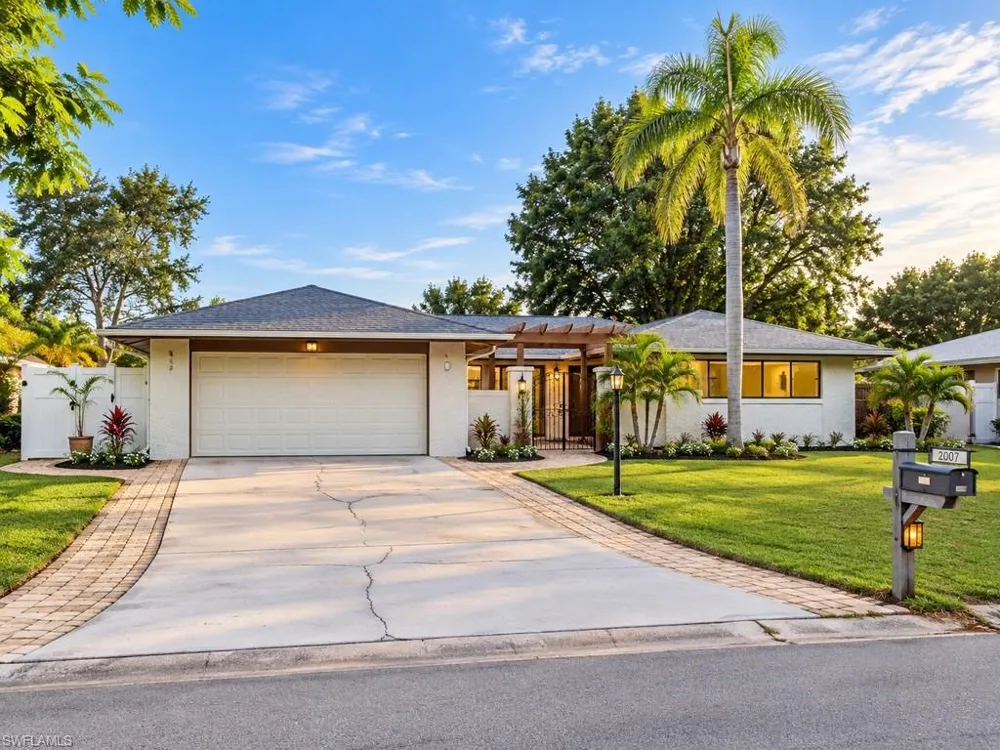 5687 Eichen Circle E Fort Myers, FL 33919