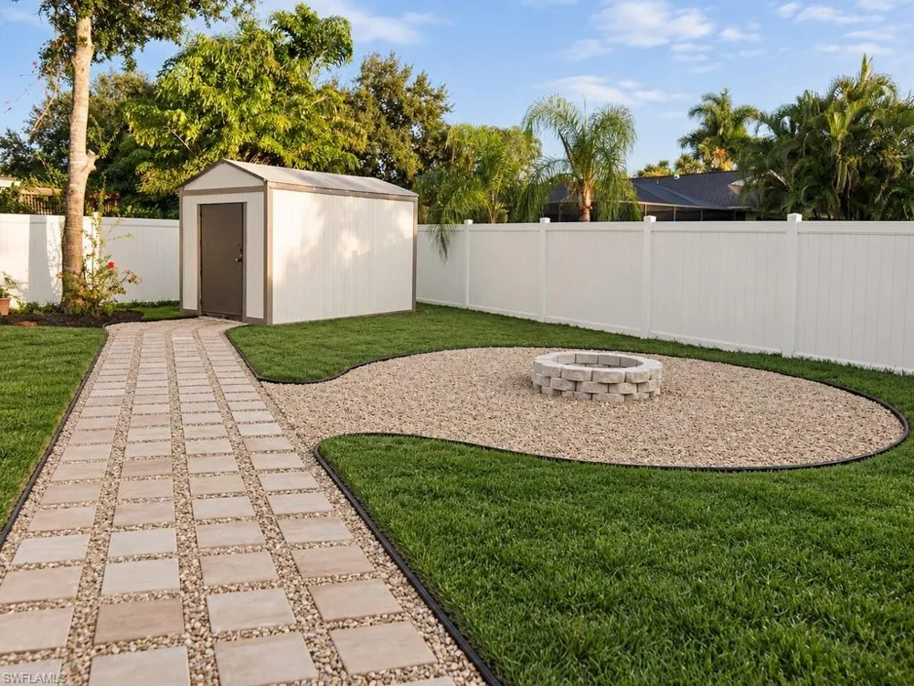 5687 Eichen Circle E Fort Myers, FL 33919