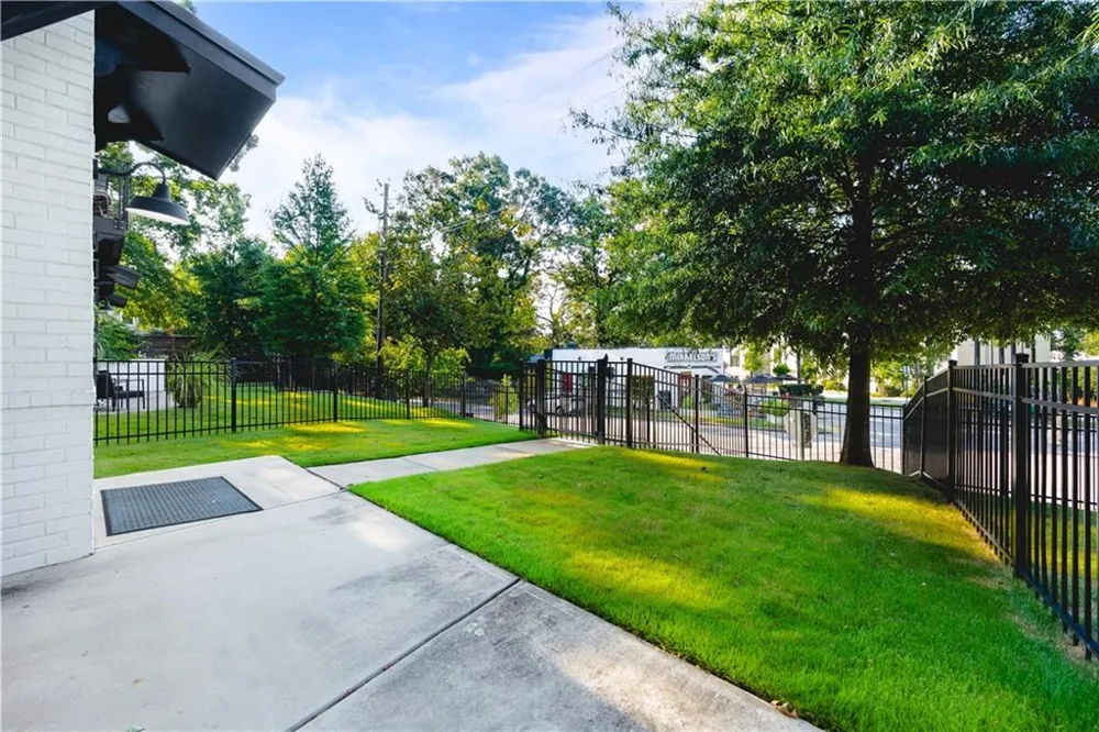 1112 Arkwright Place SE #B Atlanta, GA 30317
