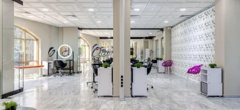 3 Beauty Salon