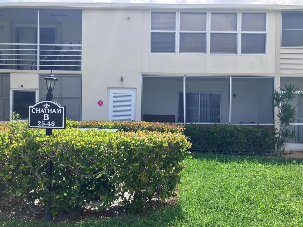 30 Chatham B West Palm Beach, FL 33417