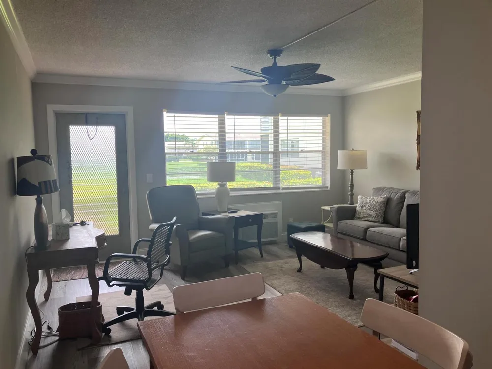 30 Chatham B West Palm Beach, FL 33417