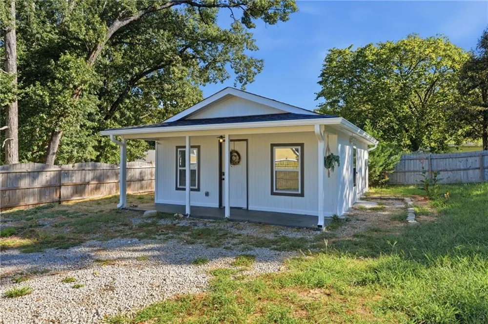 1965 Holland Park Drive Buford, GA 30519