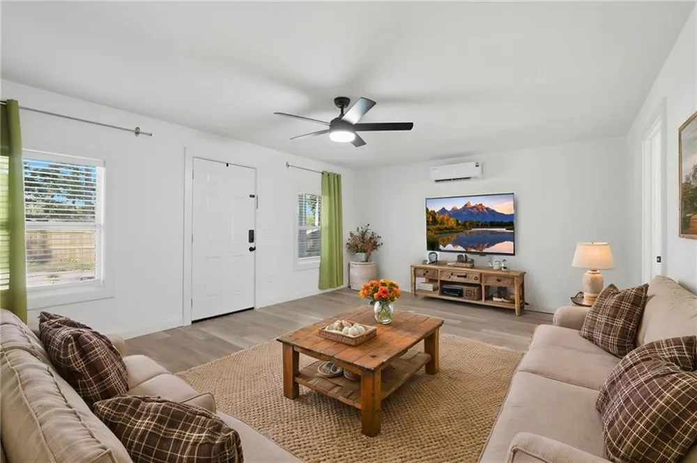 1965 Holland Park Drive Buford, GA 30519