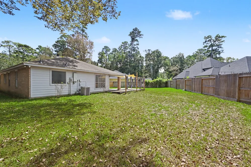 3107 Woodwind Circle Montgomery, TX 77356