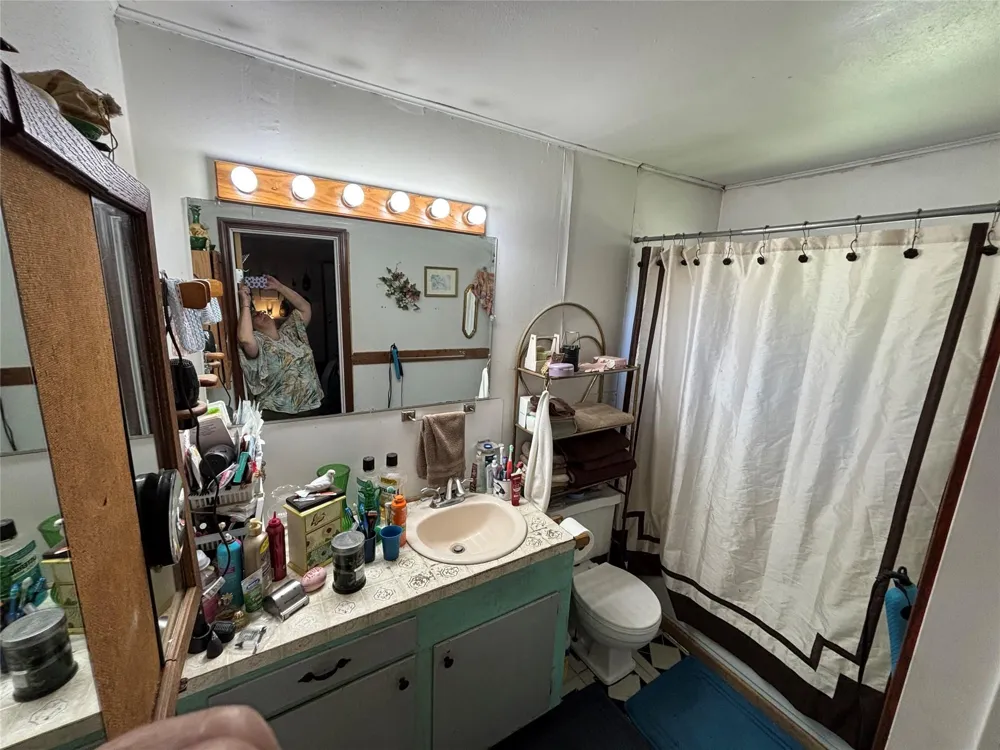 11261 Crossno Drive Cleveland, TX 77328