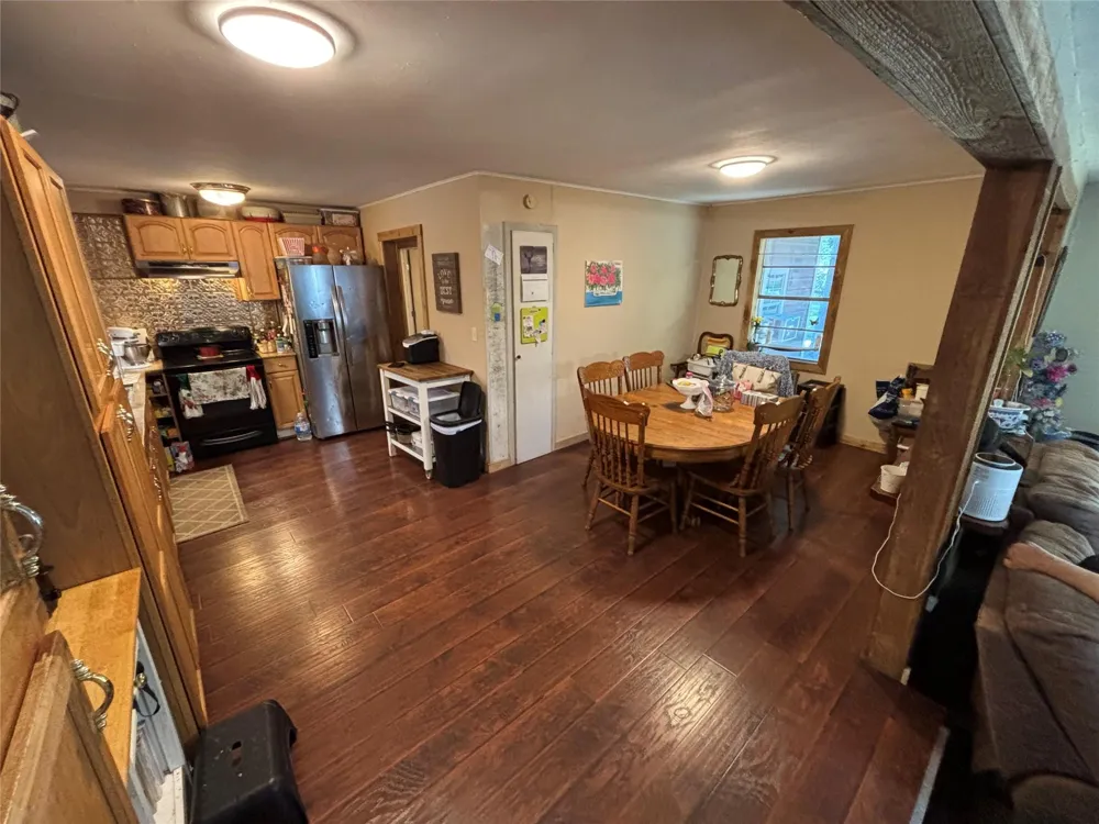 11261 Crossno Drive Cleveland, TX 77328