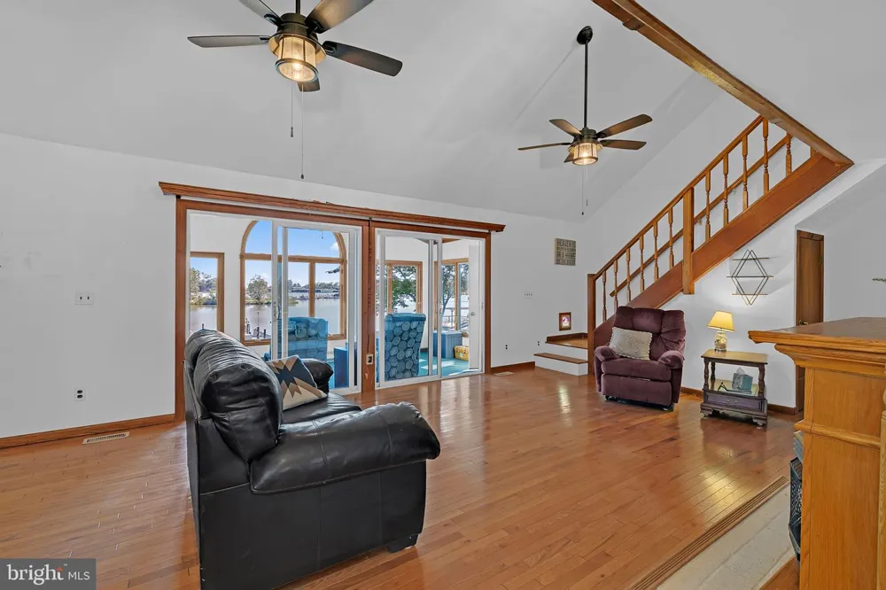 292 SEA HORSE DRIVE Colonial Beach, VA 22443