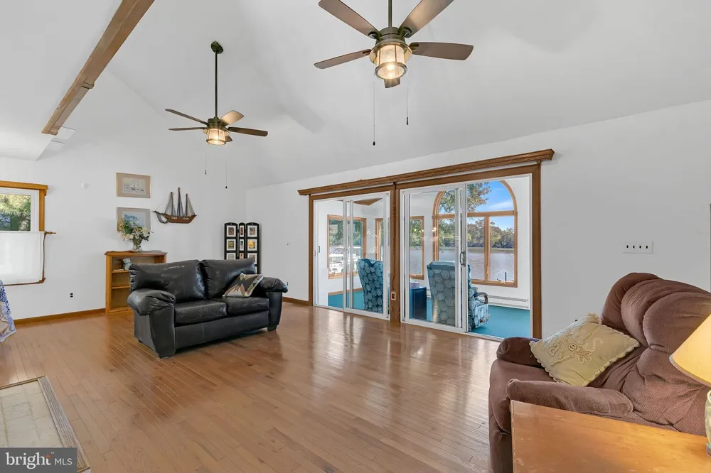 292 SEA HORSE DRIVE Colonial Beach, VA 22443