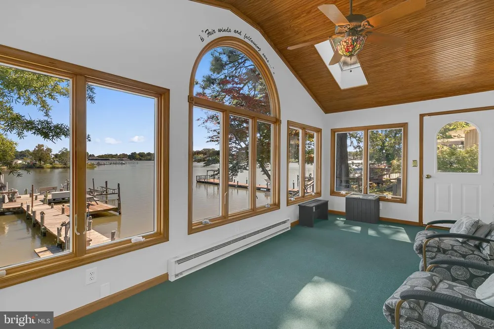 292 SEA HORSE DRIVE Colonial Beach, VA 22443