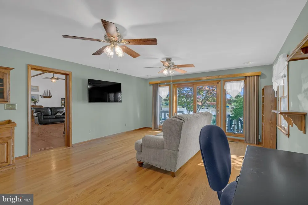 292 SEA HORSE DRIVE Colonial Beach, VA 22443