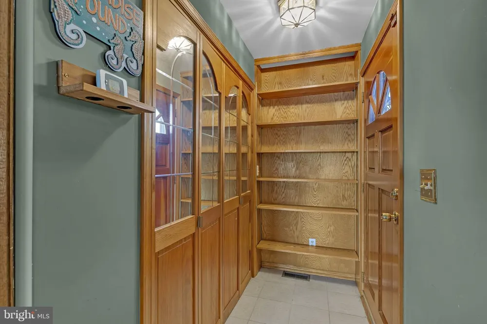 292 SEA HORSE DRIVE Colonial Beach, VA 22443