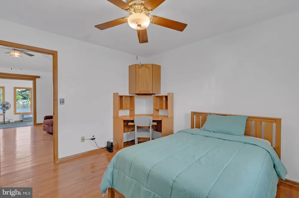 292 SEA HORSE DRIVE Colonial Beach, VA 22443