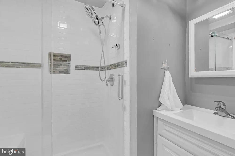292 SEA HORSE DRIVE Colonial Beach, VA 22443