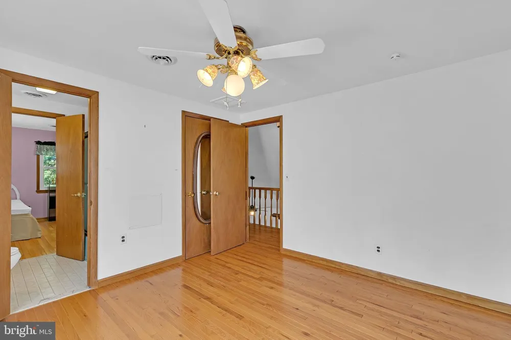 292 SEA HORSE DRIVE Colonial Beach, VA 22443