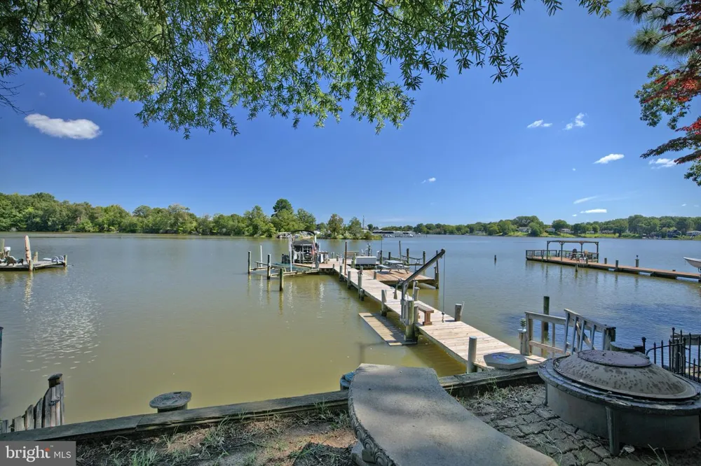 292 SEA HORSE DRIVE Colonial Beach, VA 22443