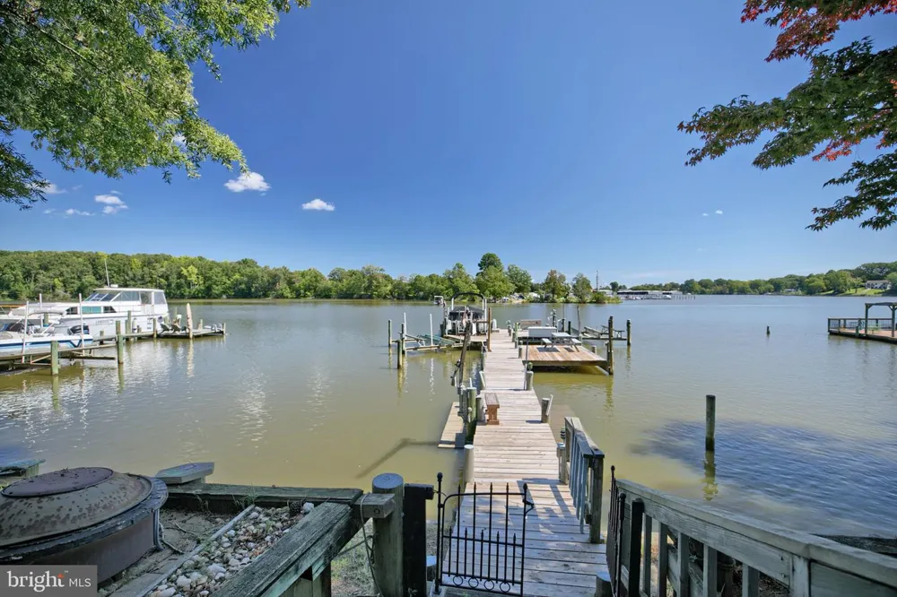 292 SEA HORSE DRIVE Colonial Beach, VA 22443