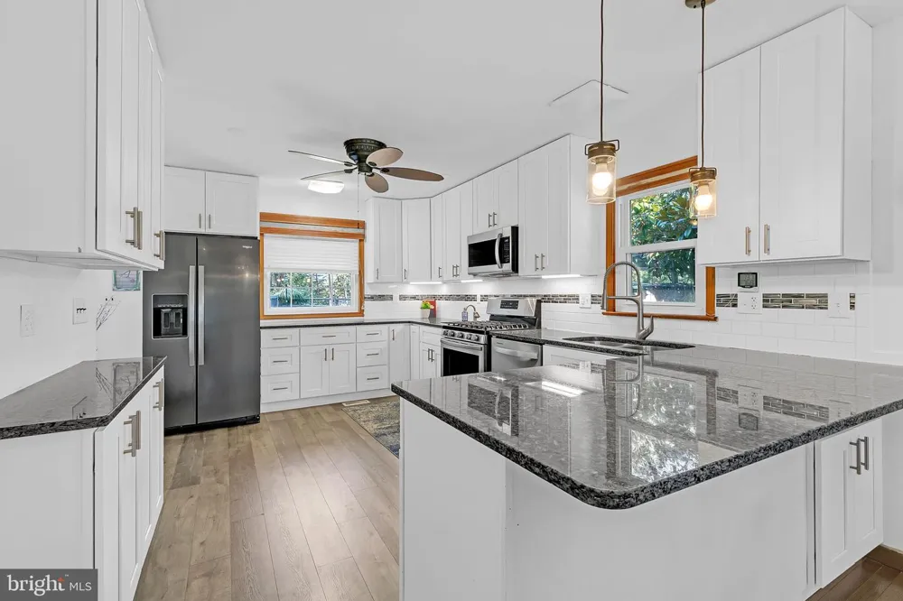 292 SEA HORSE DRIVE Colonial Beach, VA 22443