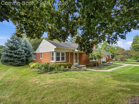 2645 Ayrshire Drive