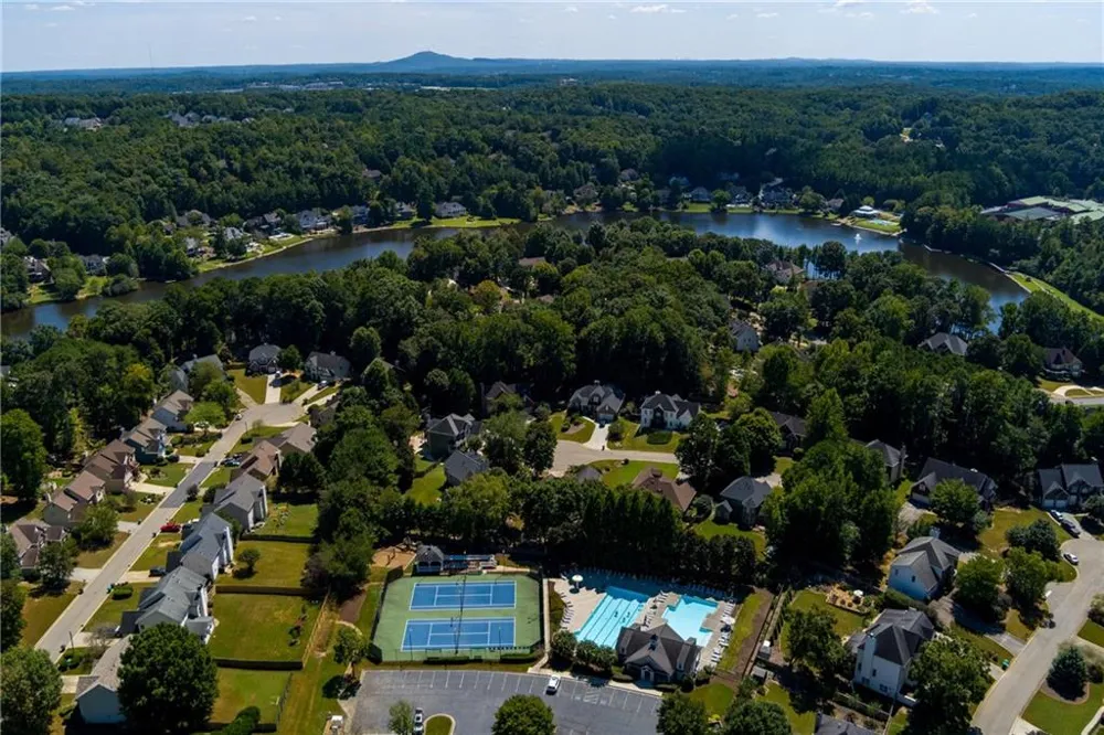 309 Gold Ridge Canton, GA 30114