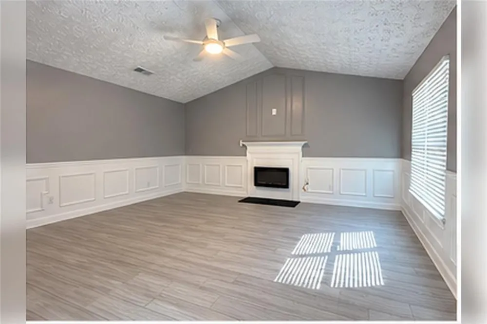 5856 Rock Road Union City, GA 30291