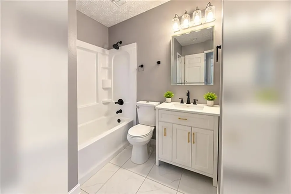 5856 Rock Road Union City, GA 30291