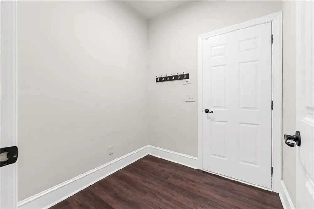 9270 Colham Drive Cumming, GA 30041