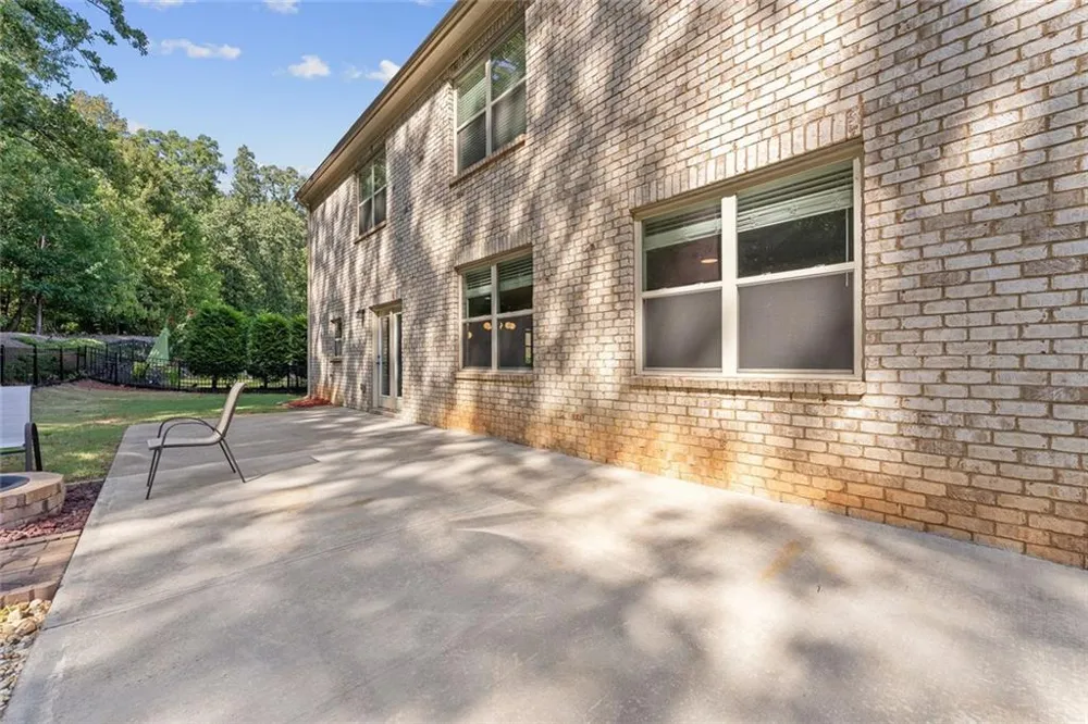 9270 Colham Drive Cumming, GA 30041