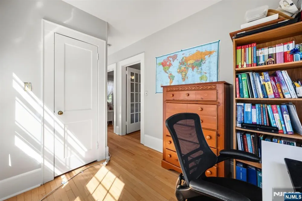 18 Chestnut Street Boonton Town, NJ 07005