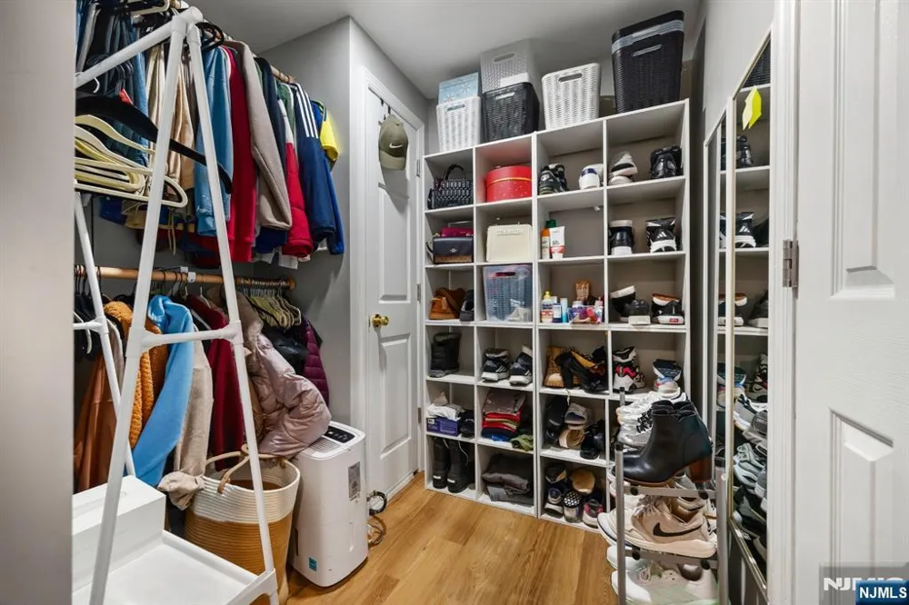 18 Chestnut Street Boonton Town, NJ 07005