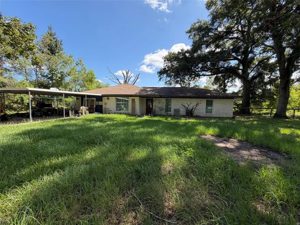 19514 Highway 321 Cleveland, TX 77327