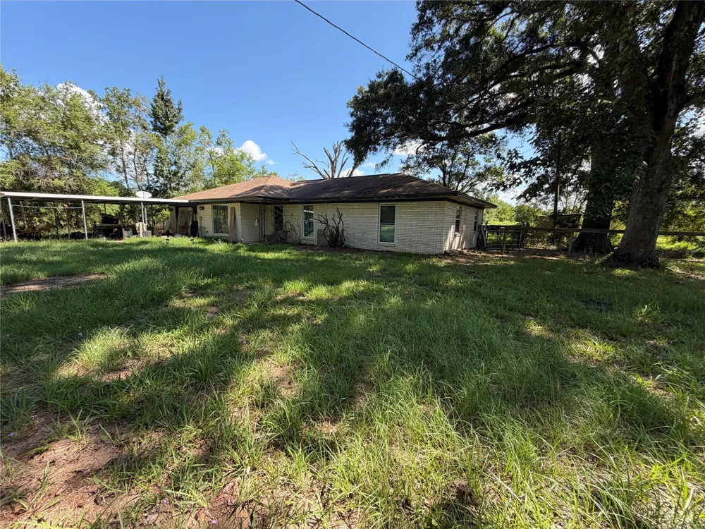 19514 Highway 321 Cleveland, TX 77327
