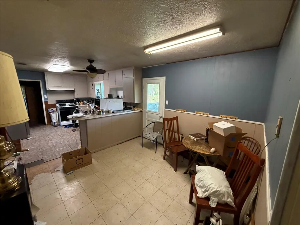 19514 Highway 321 Cleveland, TX 77327