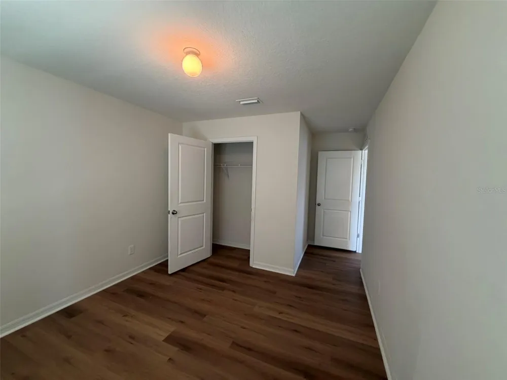 7572 TUSCAN BAY CIRCLE Wesley Chapel, FL 33545