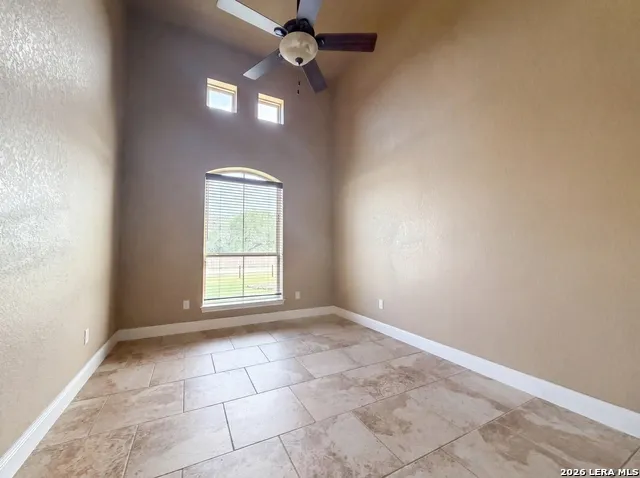 105 E EDEN VLY Adkins, TX 78101