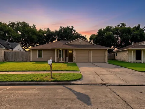 1146 Maple Creek Drive