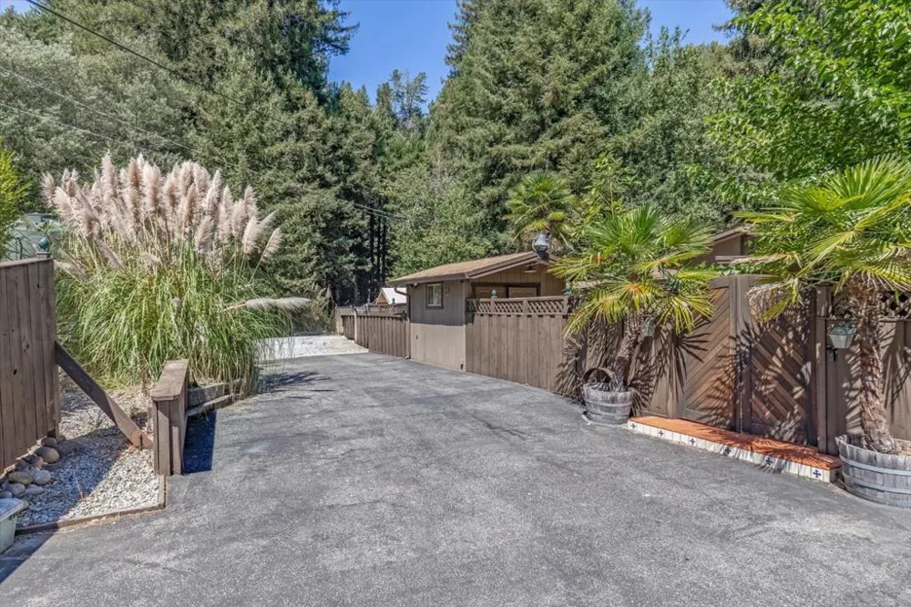 465 Sugarloaf Road Scotts Valley, CA 95066