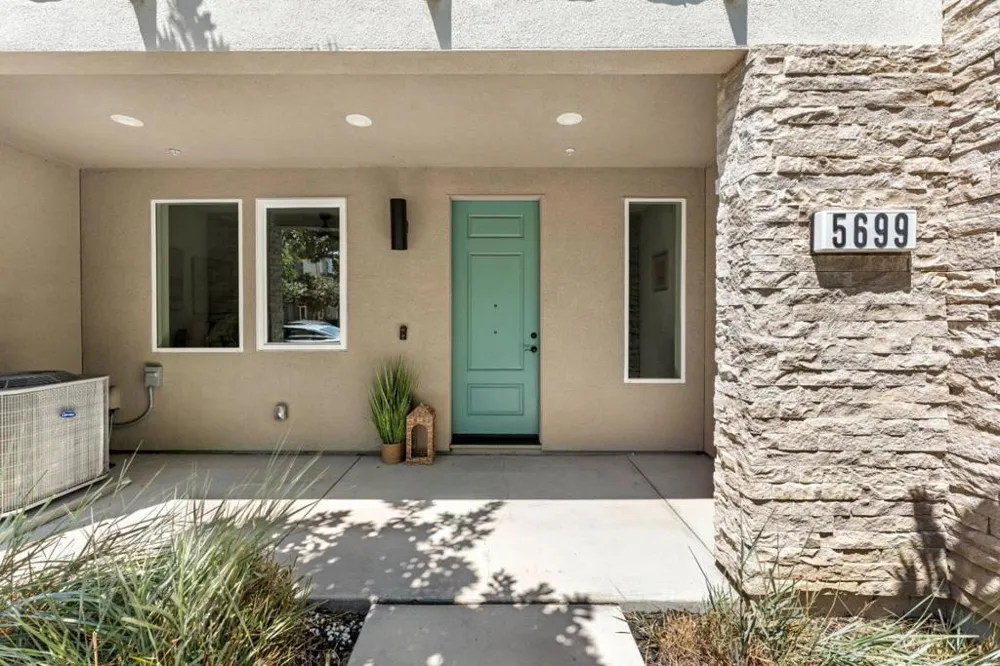 5699 El Dorado Lane Dublin, CA 94568