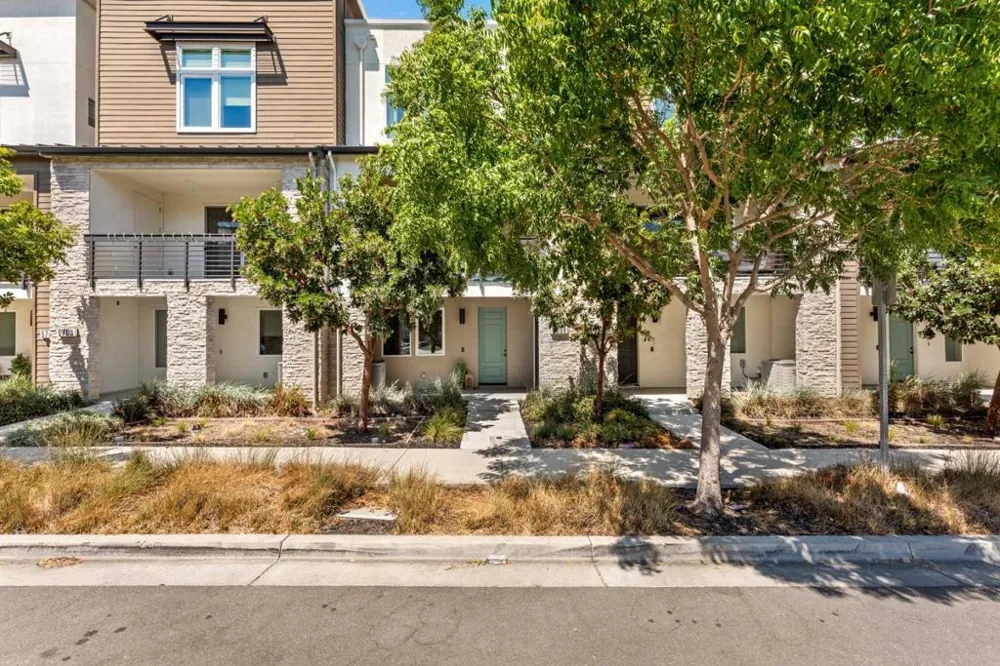 5699 El Dorado Lane Dublin, CA 94568