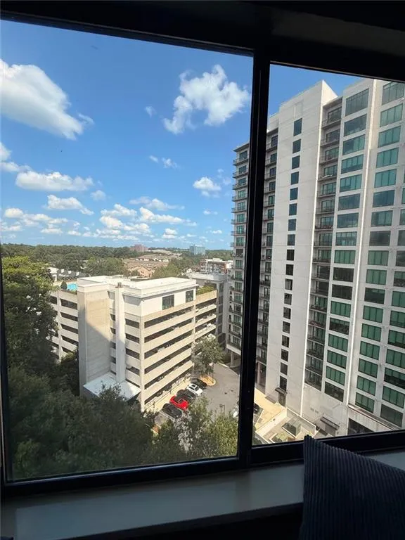 3481 Lakeside Drive NE #1502 Atlanta, GA 30326