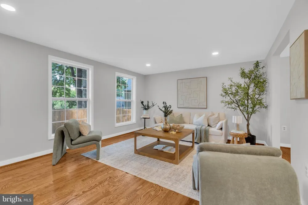 2283 DOSINIA COURT Reston, VA 20191